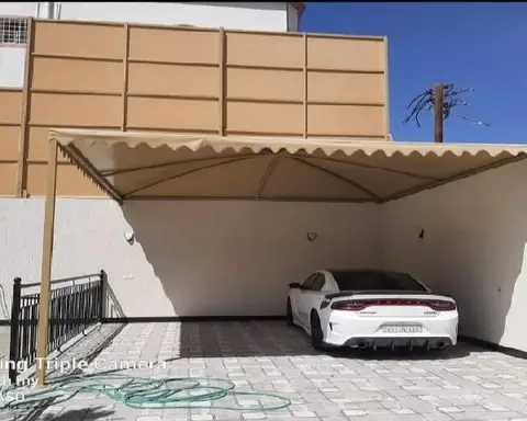 إنشاء وتركيب مظلات مواقف السيارات في مدينة مكه